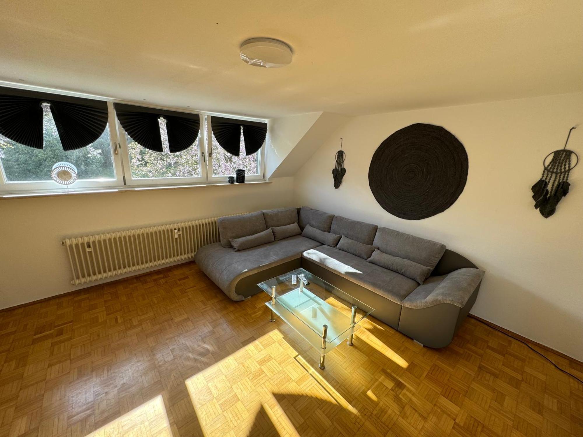 Apartamento Fewo Boho 110 Qm Mit Bergblick 3 Min Bahnhof Laufen Exterior foto